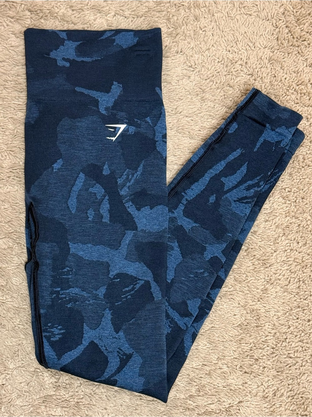 Gymshark ADAPT CAMO SEAMLESS LEGGINGS size S